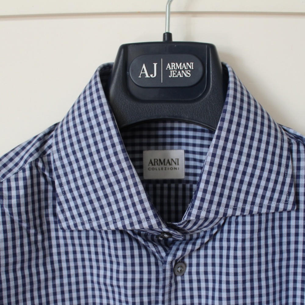 Men’s Size Medium Armani Dress shirt